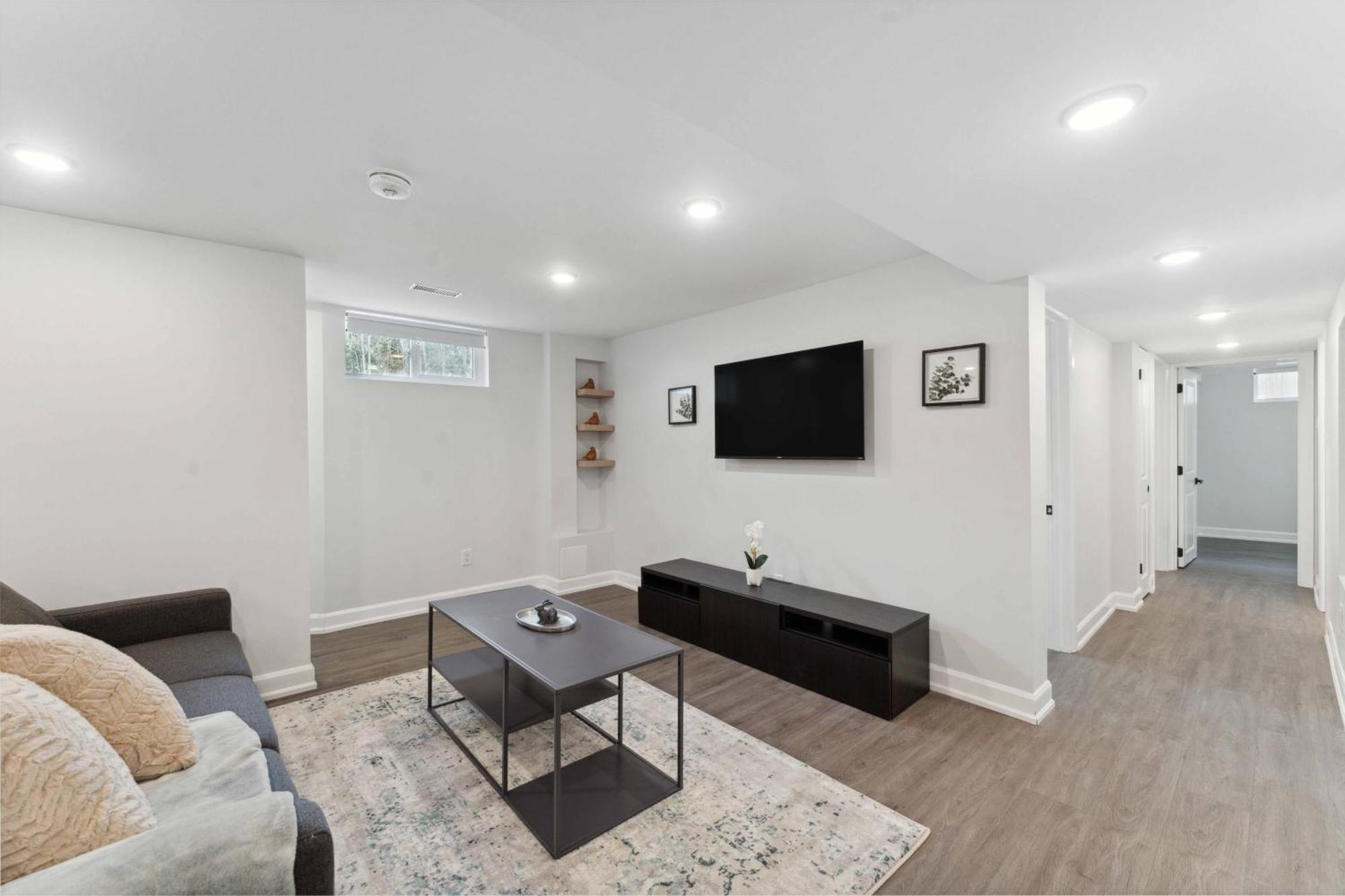 Modern 3Br Suites ออตตาวา ภายนอก รูปภาพ